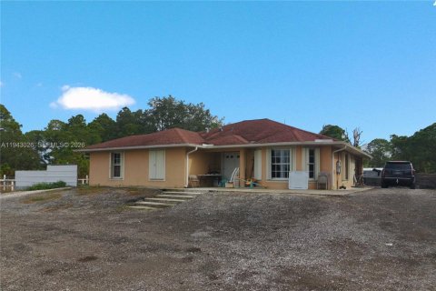 Villa ou maison à vendre à Clewiston, Floride: 4 chambres, 145.48 m2 № 2152777 - photo 4