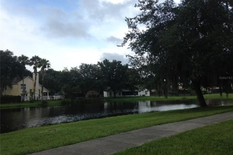 Villa ou maison à louer à Tampa, Floride: 4 chambres, 137.03 m2 № 2267244 - photo 16