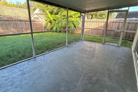 Villa ou maison à louer à Tampa, Floride: 4 chambres, 137.03 m2 № 2267244 - photo 14