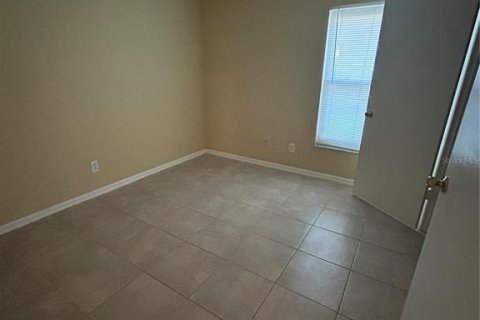 Villa ou maison à louer à Tampa, Floride: 4 chambres, 137.03 m2 № 2267244 - photo 12