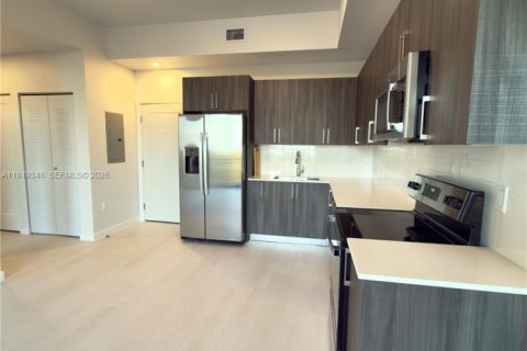 Снять в аренду квартиру в Пальметто-Бей, Флорида 2 спальни, 10508.08м2, № 2005148 - фото 4