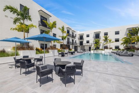 Снять в аренду квартиру в Пальметто-Бей, Флорида 2 спальни, 10508.08м2, № 2005148 - фото 11