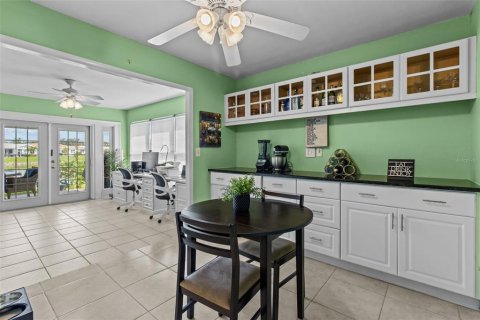 House in Pinellas Park, Florida 2 bedrooms, 164.99 sq.m. № 1838490 - photo 16