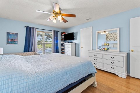 House in Pinellas Park, Florida 2 bedrooms, 164.99 sq.m. № 1838490 - photo 21
