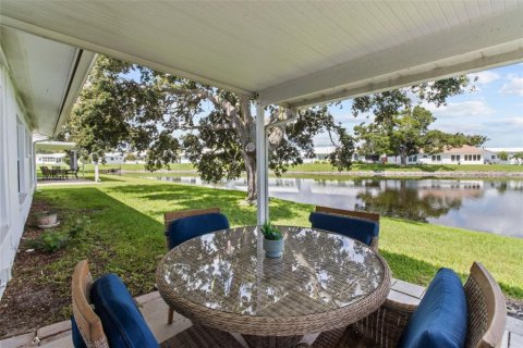 House in Pinellas Park, Florida 2 bedrooms, 164.99 sq.m. № 1838490 - photo 30