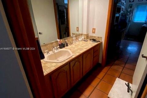 Casa en venta en Miramar, Florida, 3 dormitorios, 221.29 m2 № 1864530 - foto 8