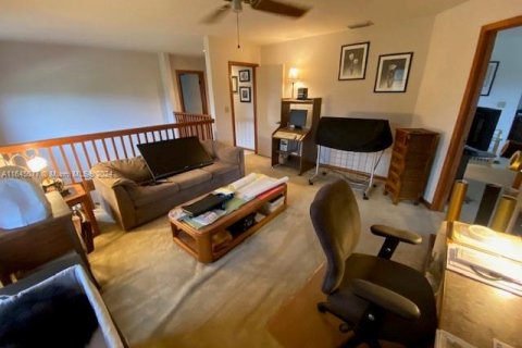 Casa en venta en Miramar, Florida, 3 dormitorios, 221.29 m2 № 1864530 - foto 29