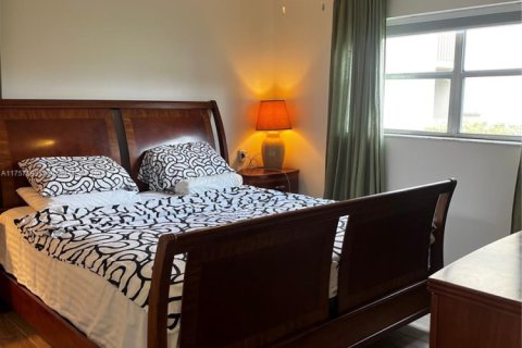 Купить кондоминиум в Санрайз, Флорида 2 спальни, 78.97м2, № 1737826 - фото 18