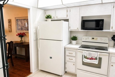 Copropriété à vendre à Saint Petersburg, Floride: 2 chambres, 96.62 m2 № 2235585 - photo 5