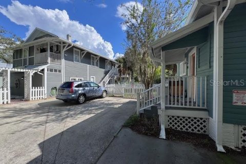 Commercial property in DeLand, Florida 5 bedrooms, 182.09 sq.m. № 2228343 - photo 25