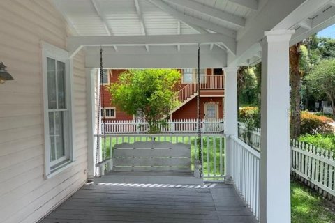 Commercial property in DeLand, Florida 5 bedrooms, 182.09 sq.m. № 2228343 - photo 15