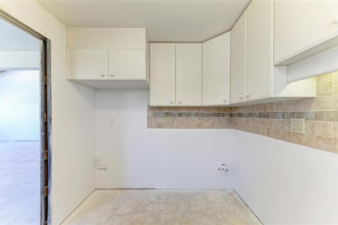 Condo in Venice, Florida, 2 bedrooms  № 1804859 - photo 20
