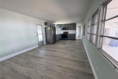 Apartamento en alquiler en Holiday, Florida, 2 dormitorios, 62.43 m2 № 1678333 - foto 5