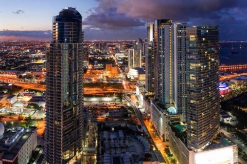 Condo in Miami, Florida, 2 bedrooms  № 1352212 - photo 27