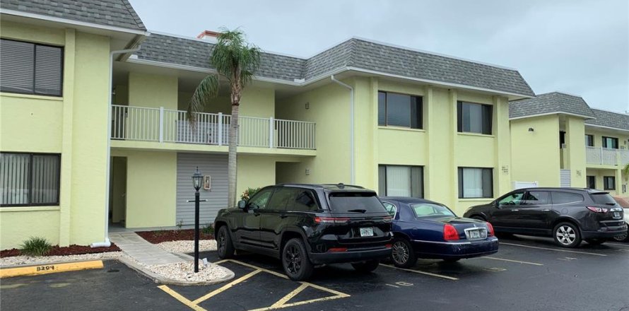 Condo in Sarasota, Florida, 1 bedroom № 1626256