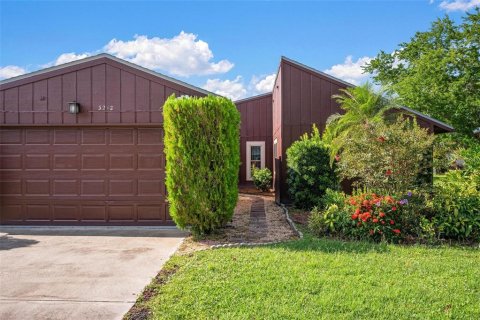 House in Sarasota, Florida 2 bedrooms, 113.25 sq.m. № 1919758 - photo 19