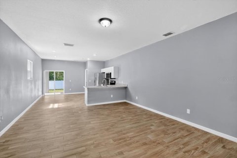 Immobilier commercial à vendre à Bartow, Floride: 6 chambres, 229.38 m2 № 2397059 - photo 3