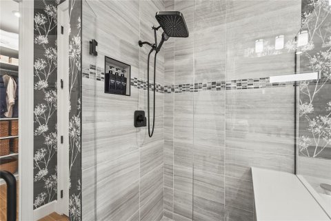 Купить виллу или дом в Лейквуд Ранч, Флорида 8 комнат, 190.82м2, № 1746505 - фото 30