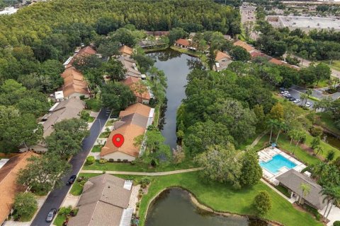 Villa ou maison à vendre à Tampa, Floride: 2 chambres, 116.31 m2 № 2429233 - photo 14