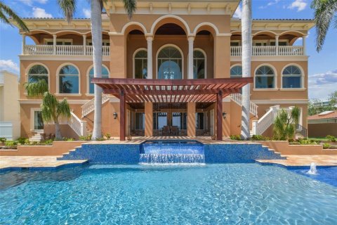 Купить виллу или дом в Тампа, Флорида 11 комнат, 658.86м2, № 1679397 - фото 15