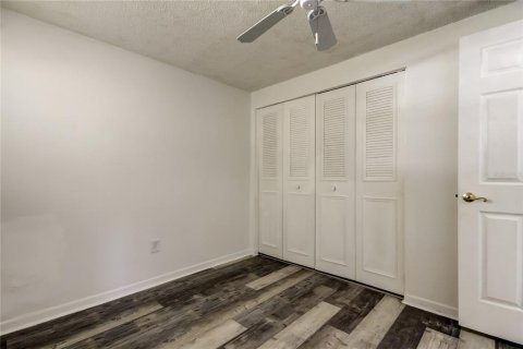 Casa en venta en Tarpon Springs, Florida, 3 dormitorios, 97.92 m2 № 1898945 - foto 14