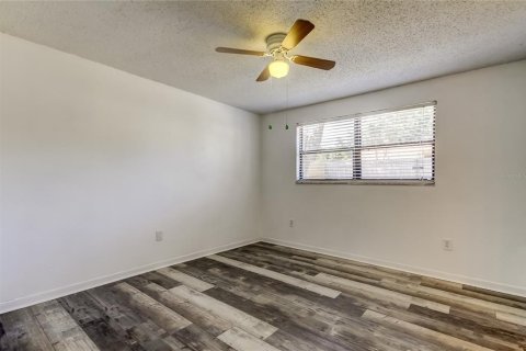 House in Tarpon Springs, Florida 3 bedrooms, 97.92 sq.m. № 1898945 - photo 19