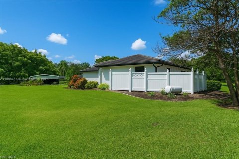 Villa ou maison à louer à Naples, Floride: 4 chambres № 1929700 - photo 13
