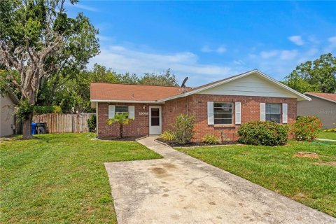 House in Tampa, Florida 2 bedrooms, 74.69 sq.m. № 1754550 - photo 3