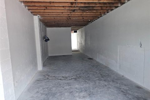 Propiedad comercial en alquiler en Orlando, Florida, 297.01 m2 № 1288286 - foto 5