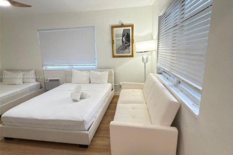 Appartement à louer à Miami Beach, Floride: 2 chambres, 69.68 m2 № 1946504 - photo 16