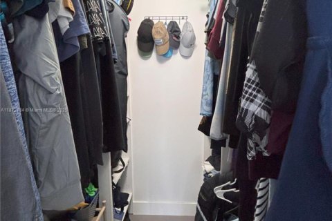 Condominio en alquiler en Coral Springs, Florida, 3 dormitorios, 106.84 m2 № 1927277 - foto 19