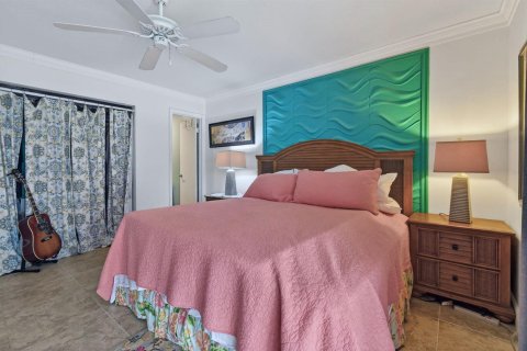 Condo in Stuart, Florida, 2 bedrooms № 2083512 - photo 15