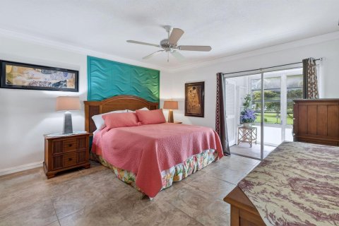 Condo in Stuart, Florida, 2 bedrooms № 2083512 - photo 13