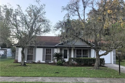 House in Plant City, Florida 3 bedrooms, 96.34 sq.m. № 2350115