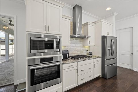 House in Odessa, Florida 5 bedrooms, 329.8 sq.m. № 2396232 - photo 7