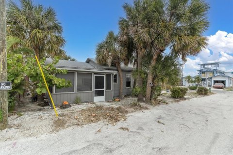 Villa ou maison à vendre à Treasure Island, Floride: 2 chambres, 75.07 m2 № 1533971 - photo 13