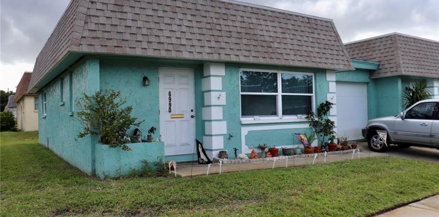 Condo in Pinellas Park, Florida, 1 bedroom  № 2239937