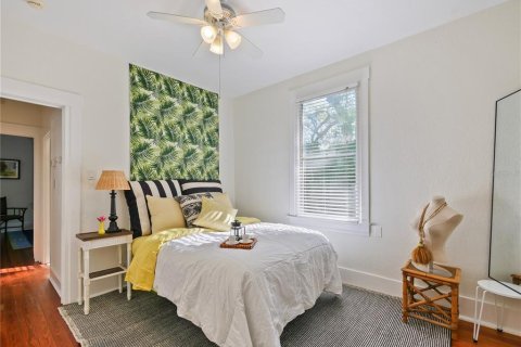 House in Orlando, Florida 2 bedrooms, 98.48 sq.m. № 1723455 - photo 9