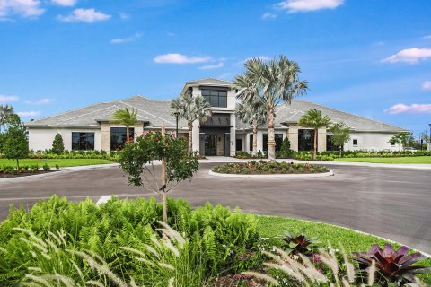House in Port St. Lucie, Florida 2 bedrooms, 165.18 sq.m. № 2251023 - photo 28