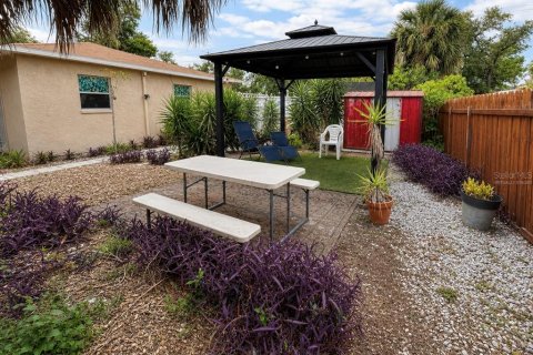 Duplex in Tampa, Florida 4 bedrooms, 120.4 sq.m. № 2103819 - photo 7
