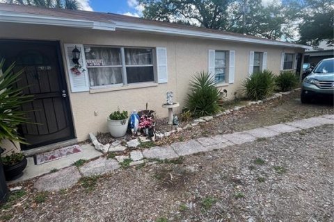 Duplex à Tampa, Floride 4 chambres, 120.4 m2 № 2103819