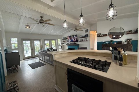 Villa ou maison à louer à Fort Lauderdale, Floride: 3 chambres, 113.53 m2 № 1957112 - photo 13