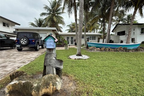 Villa ou maison à louer à Fort Lauderdale, Floride: 3 chambres, 113.53 m2 № 1957112 - photo 4