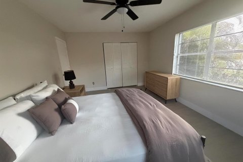 Villa ou maison à vendre à Lauderhill, Floride: 3 chambres, 138.33 m2 № 2083456 - photo 13
