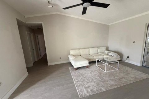 Villa ou maison à vendre à Lauderhill, Floride: 3 chambres, 138.33 m2 № 2083456 - photo 18