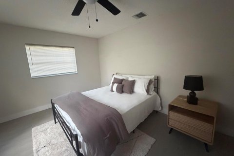 Villa ou maison à vendre à Lauderhill, Floride: 3 chambres, 138.33 m2 № 2083456 - photo 8