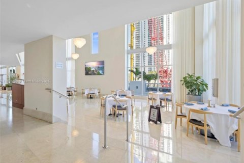 Copropriété à vendre à Sunny Isles Beach, Floride: 1 chambre, 63.92 m2 № 1762924 - photo 13
