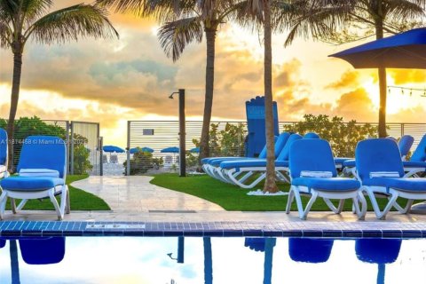 Copropriété à vendre à Sunny Isles Beach, Floride: 1 chambre, 63.92 m2 № 1762924 - photo 8