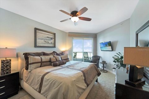 Condominio en venta en Daytona Beach, Florida, 4 dormitorios, 271.92 m2 № 2128464 - foto 15