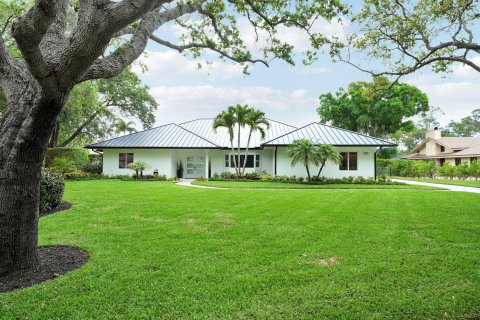 House in Jupiter, Florida 4 bedrooms, 261.98 sq.m. № 2087030